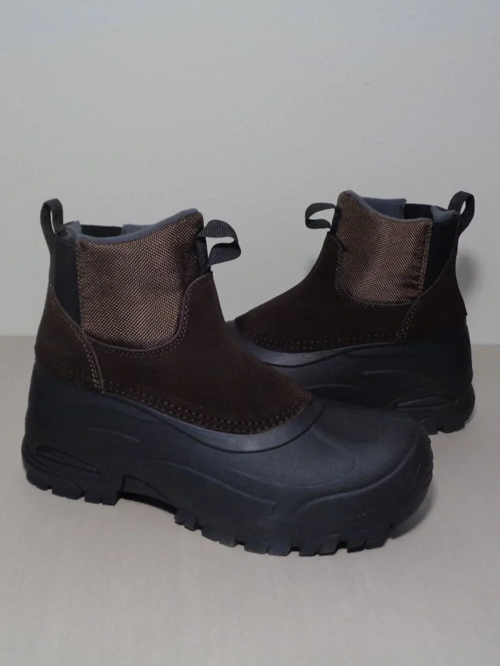 Staheekum Size 8 M / YUKON / Brown / Slip On / Winter / Boots New Men's Shoes